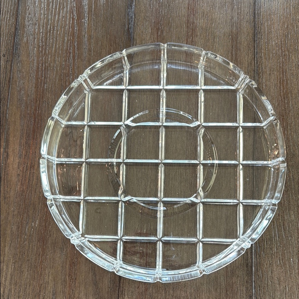 Clear Glass Grid Pattern Plate